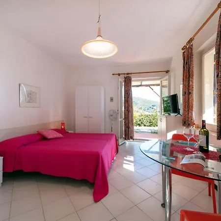 Apartment Punta Amare